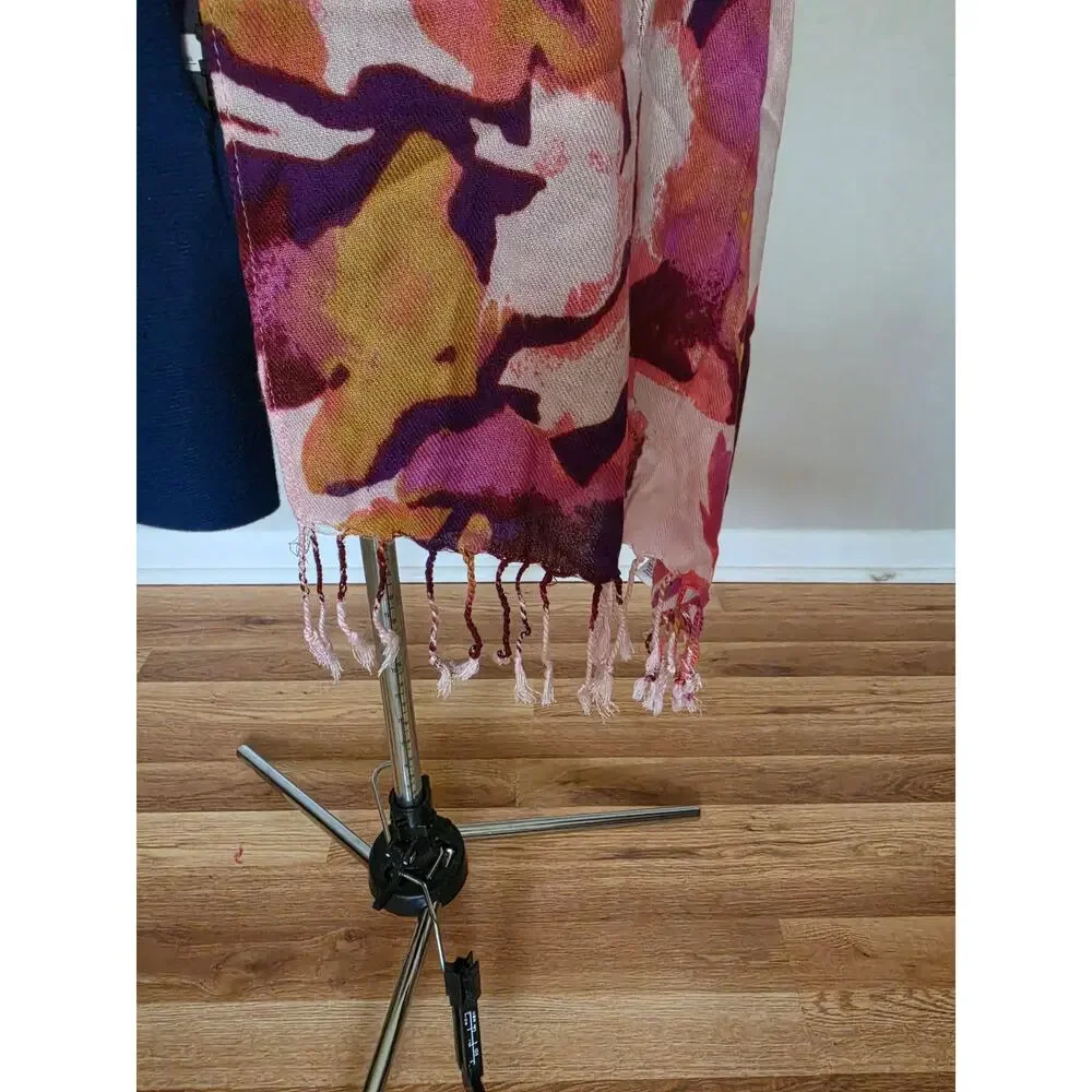 Liz Claiborne Floral Fringe Scarf Shawl Wrap Pink Purple Rayon Lightweight 67x19